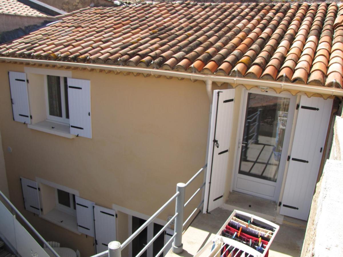 Maison De Village Entre Mer Et Montagne Roujan Exterior photo